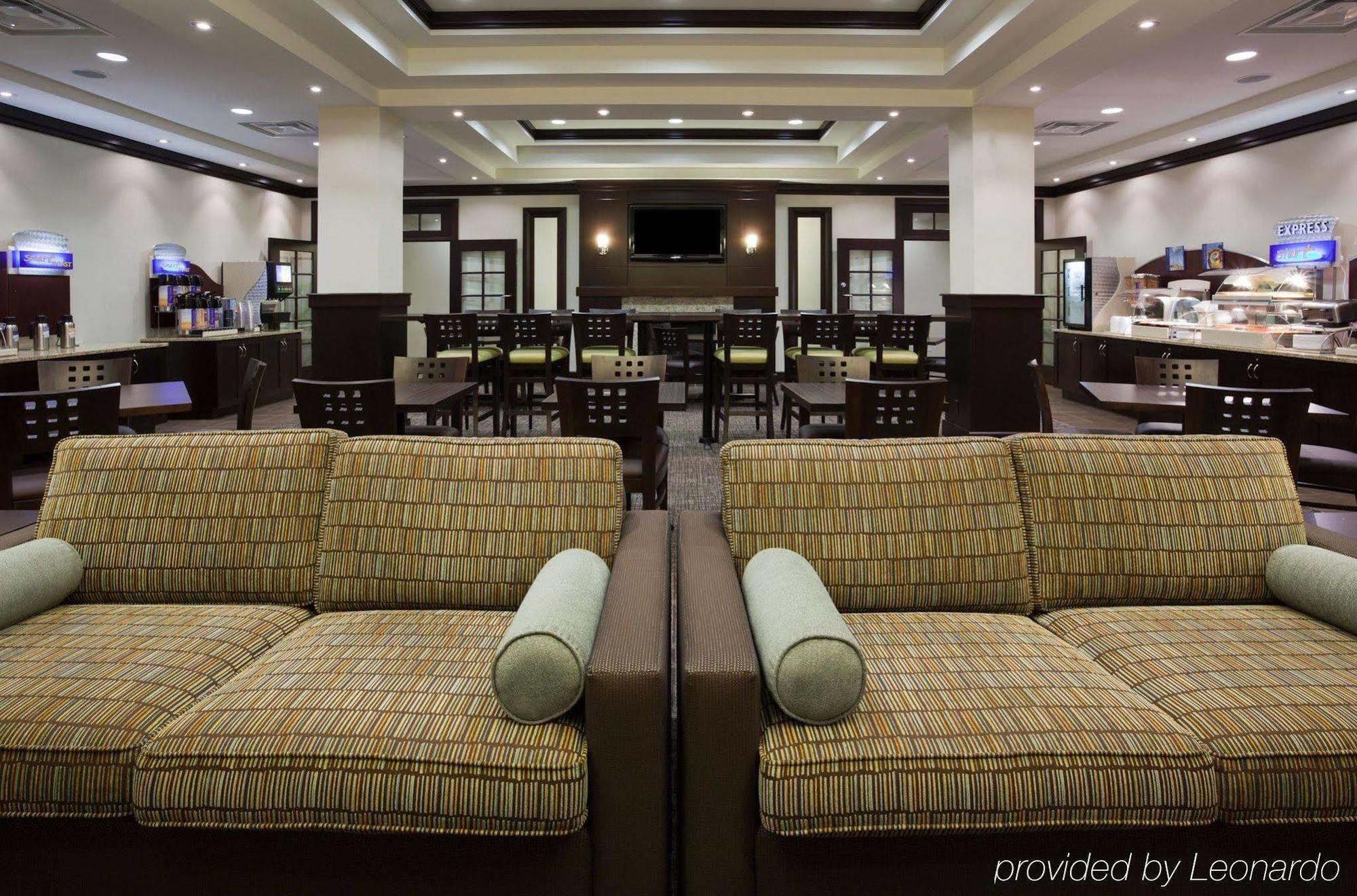 Holiday Inn Express & Suites New Liskeard Nhà hàng bức ảnh